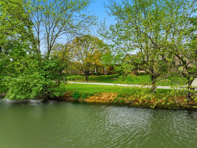 4117 John Alden Lane, Lexington, KY 40504