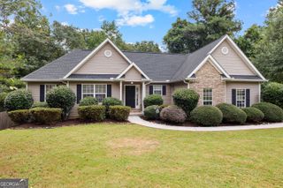 90 Hidden Brook Lane, Newnan, GA 30265