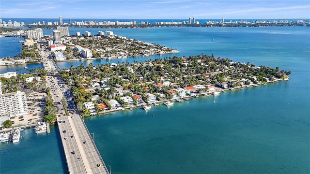 7710 Beachview Dr, North Bay Village, FL 33141