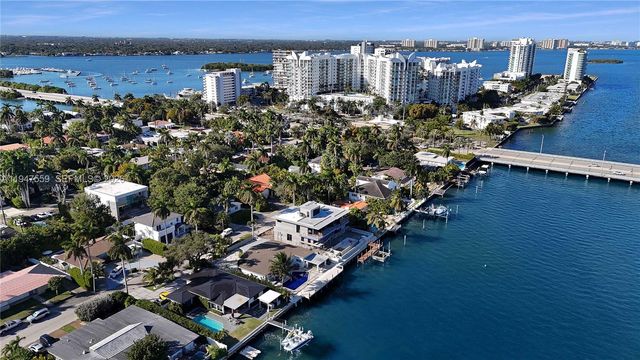 7710 Beachview Dr, North Bay Village, FL 33141