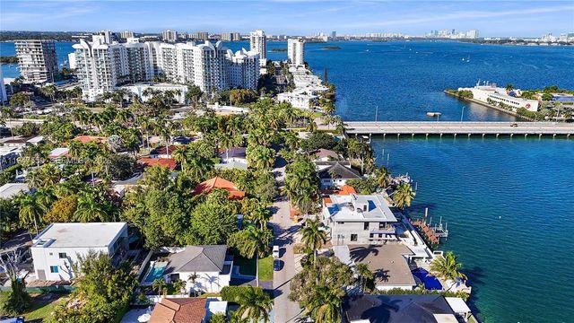 7710 Beachview Dr, North Bay Village, FL 33141