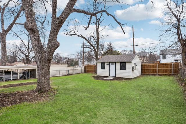 1426 Alaska Avenue, Dallas, TX 75216