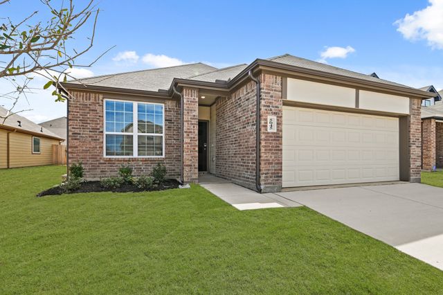5045 Cervinae Road, Fort Worth, TX 76036