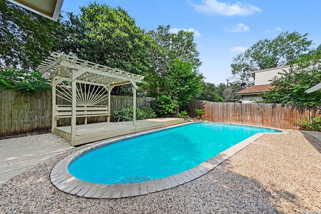 6154 Desert Trail, San Antonio, TX 78249