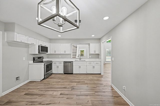 6154 Desert Trail, San Antonio, TX 78249