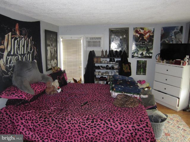 201 AVON RD, Hagerstown, MD 21740