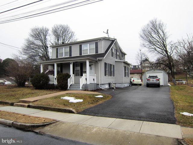 201 AVON RD, Hagerstown, MD 21740