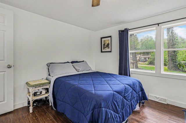 1585 Leeds Avenue, Benton Charter Twp, MI 49022
