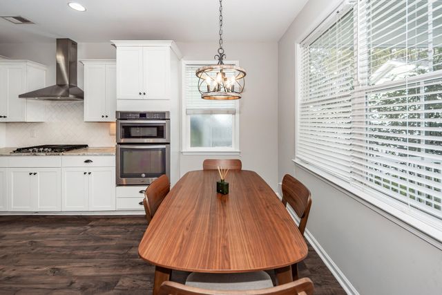 76 Crossandra Avenue, Summerville, SC 29483