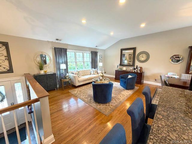 43 Grassy Pond Drive, Smithtown, NY 11787