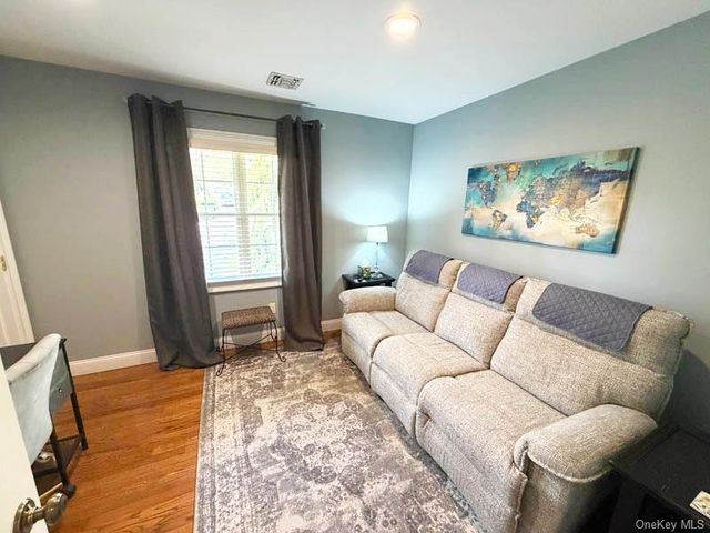 43 Grassy Pond Drive, Smithtown, NY 11787