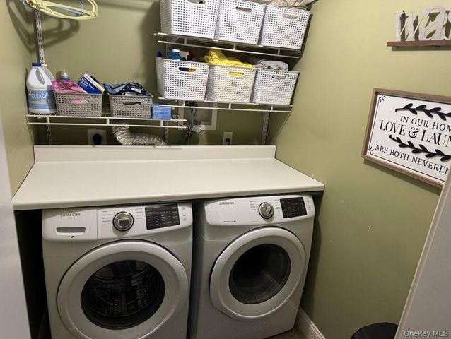 43 Grassy Pond Drive, Smithtown, NY 11787