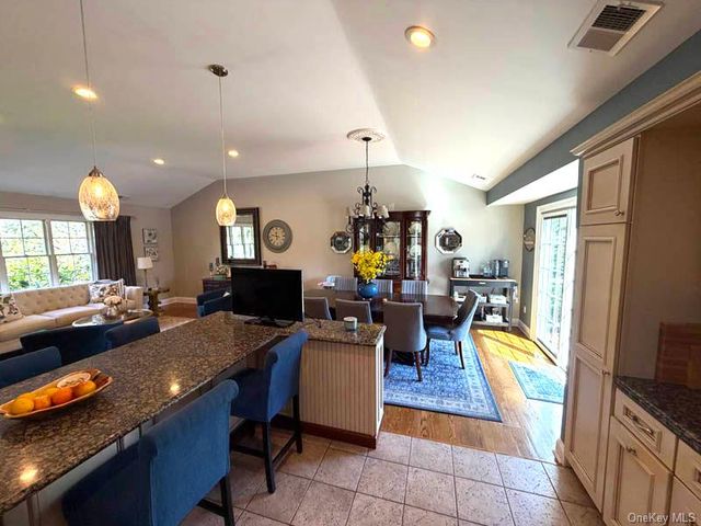 43 Grassy Pond Drive, Smithtown, NY 11787