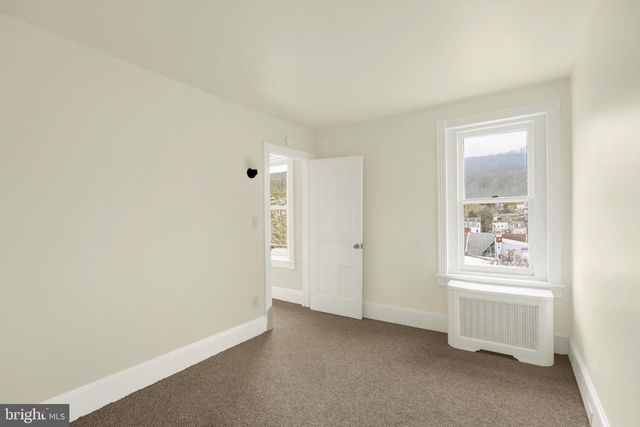 1404 PERKIOMEN AVE, Reading, PA 19602