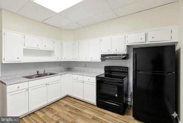 1404 PERKIOMEN AVE, Reading, PA 19602