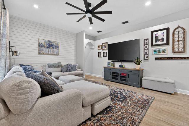 3533 MOSSY OAK CIRCLE, Land O Lakes, FL 34639