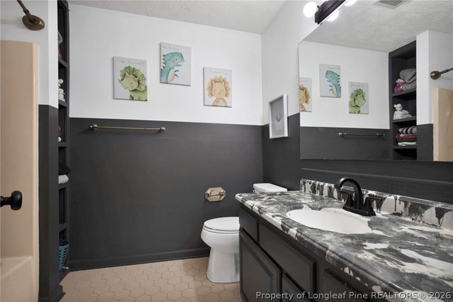 1299 Exeter Lane, Fayetteville, NC 28314