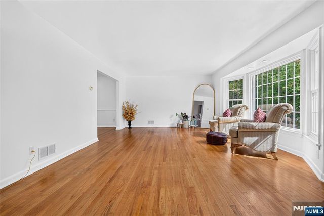 369 Forest Avenue, Paramus, NJ 07652