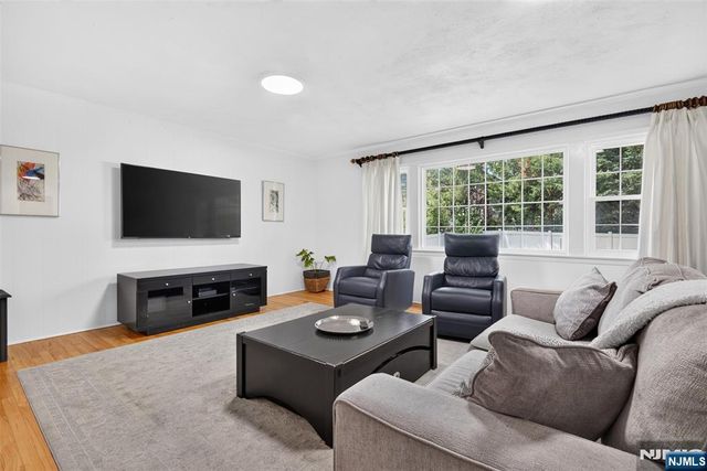 369 Forest Avenue, Paramus, NJ 07652