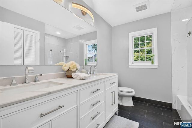 369 Forest Avenue, Paramus, NJ 07652