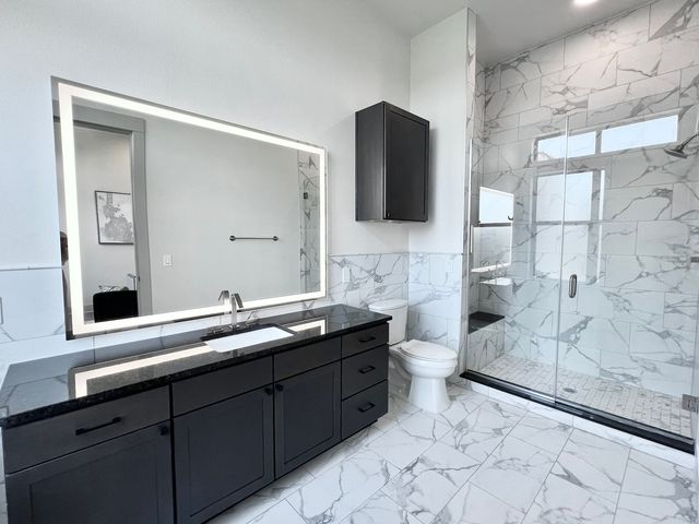 3330 Oak Grove Drive 1302, Dallas, TX 75204