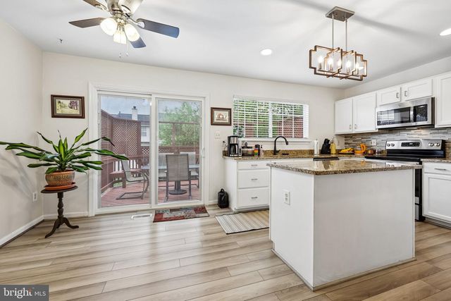 8212 RAMSEUR, Manassas, VA 20109