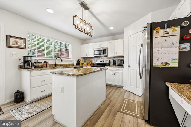 8212 RAMSEUR, Manassas, VA 20109