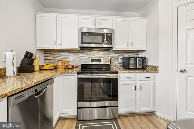8212 RAMSEUR, Manassas, VA 20109