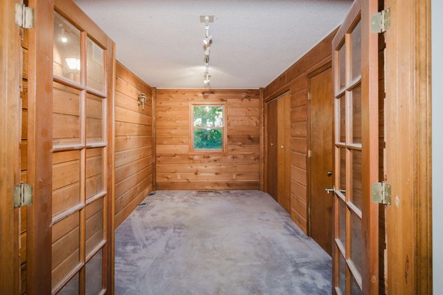 2404 S LIZZIE LN, Rocheport, MO 65279