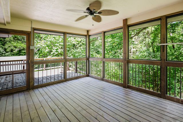 2404 S LIZZIE LN, Rocheport, MO 65279