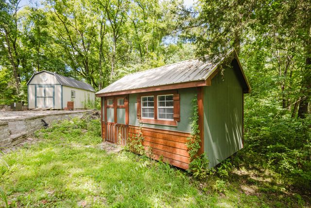 2404 S LIZZIE LN, Rocheport, MO 65279