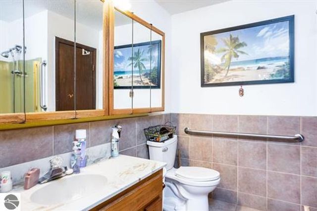 3175 Strand Road, Muskegon, MI 49445