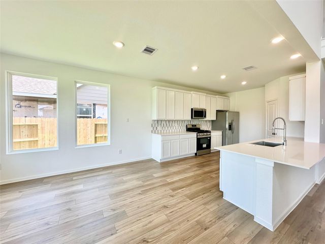 6207 Pelican Ridge Way, League City, TX 77573