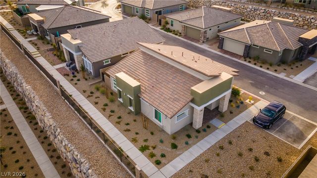 896 Market Grove Lane, Las Vegas, NV 89138