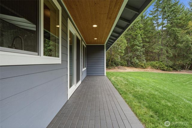 11201 Helena Trail SW, Port Orchard, WA 98367