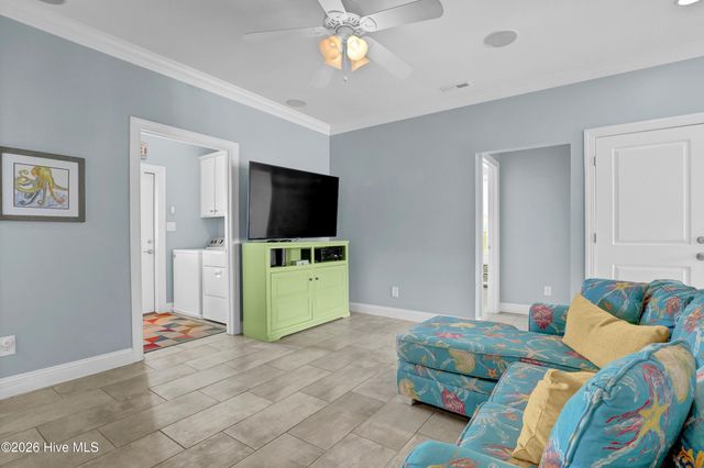 37 Porpoise Place, N Topsail Beach, NC 28460