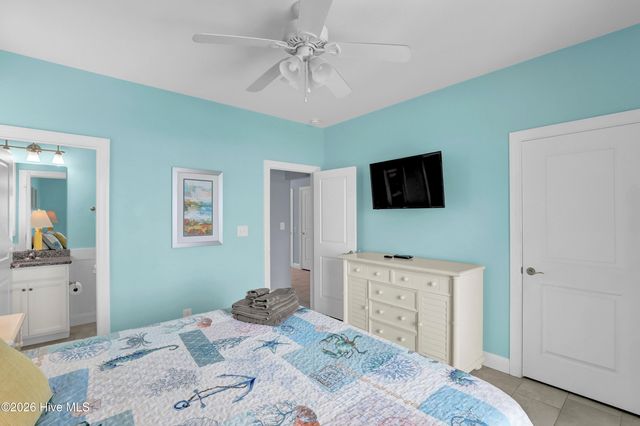 37 Porpoise Place, N Topsail Beach, NC 28460