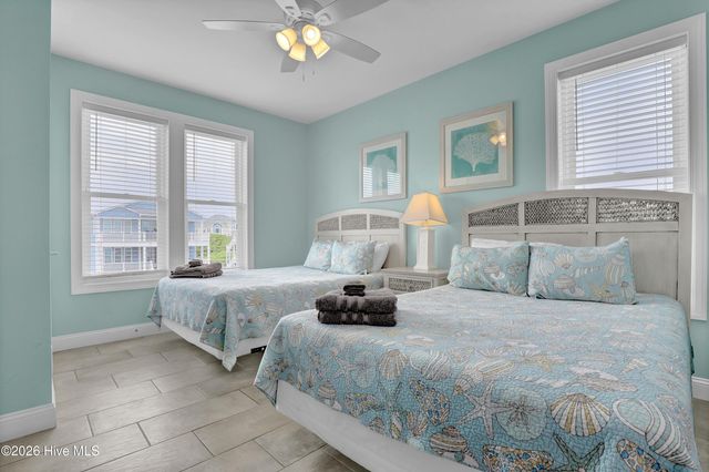 37 Porpoise Place, N Topsail Beach, NC 28460