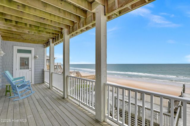37 Porpoise Place, N Topsail Beach, NC 28460