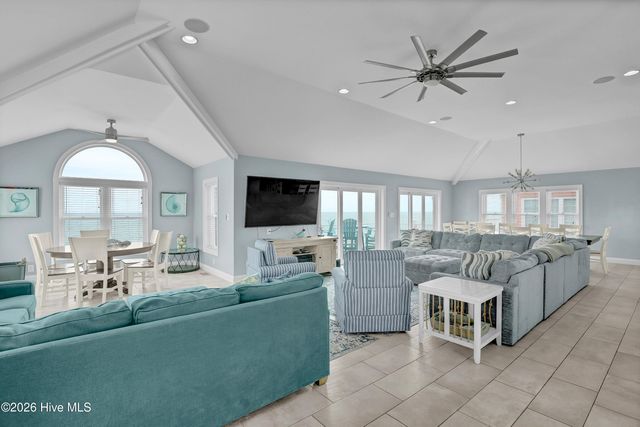 37 Porpoise Place, N Topsail Beach, NC 28460