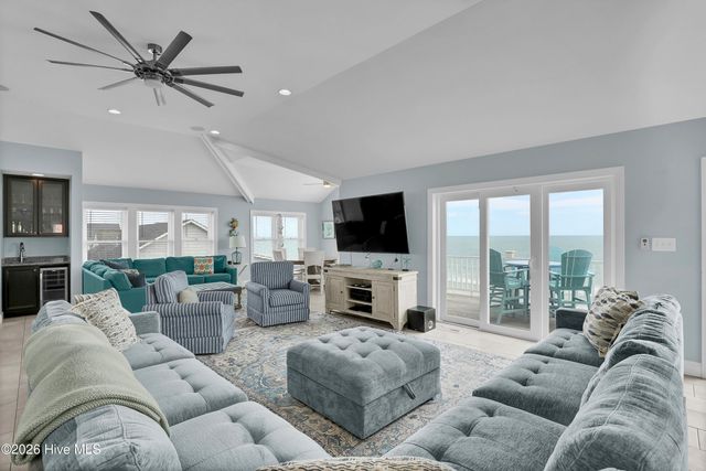 37 Porpoise Place, N Topsail Beach, NC 28460