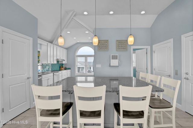 37 Porpoise Place, N Topsail Beach, NC 28460