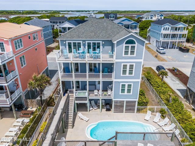 37 Porpoise Place, N Topsail Beach, NC 28460