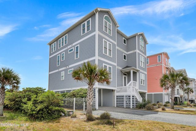37 Porpoise Place, N Topsail Beach, NC 28460