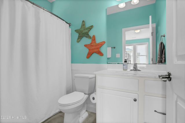 37 Porpoise Place, N Topsail Beach, NC 28460