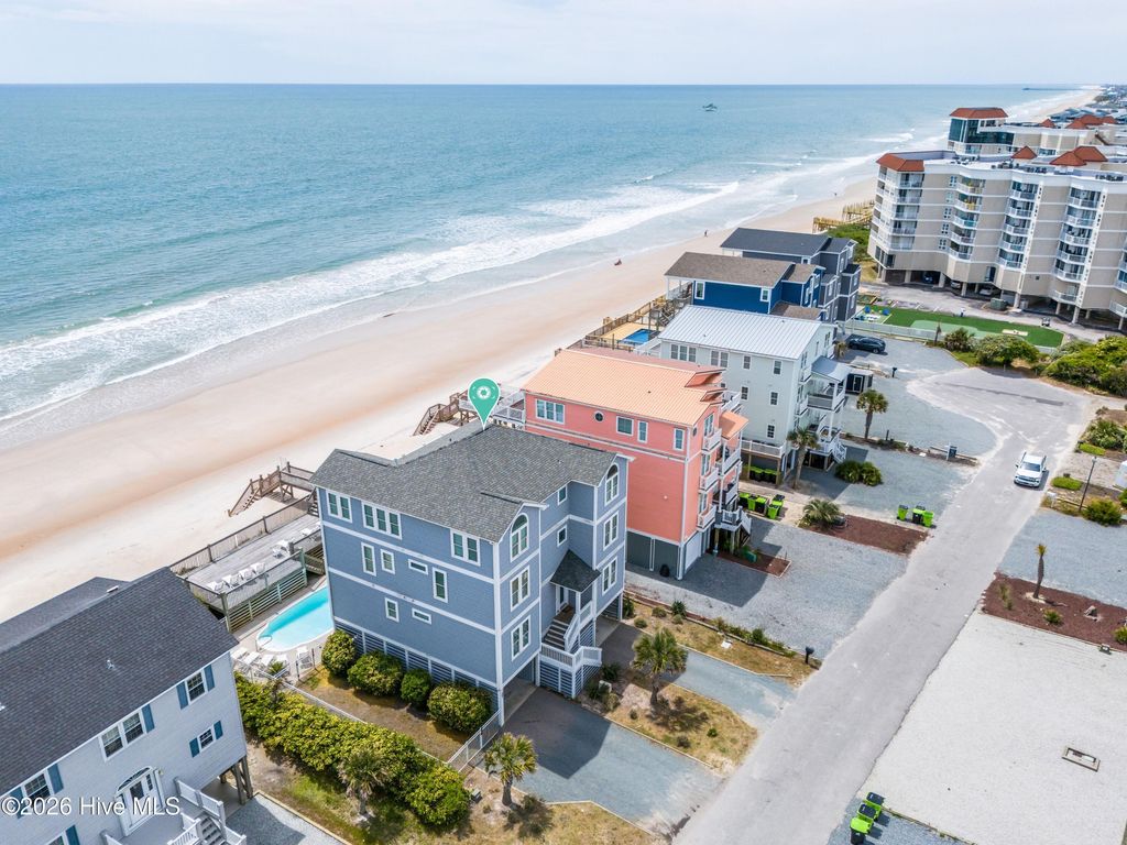 37 Porpoise Place, N Topsail Beach, NC 28460