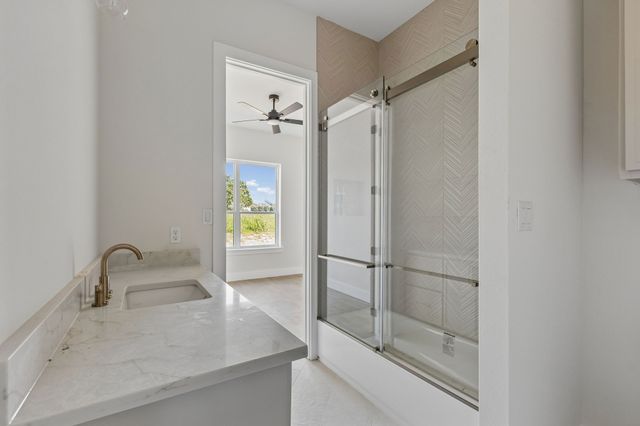 308 Mint Ridge Drive, Burleson, TX 76028