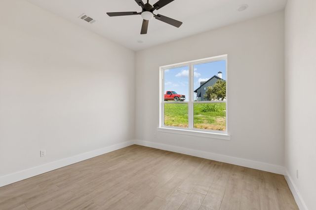 308 Mint Ridge Drive, Burleson, TX 76028