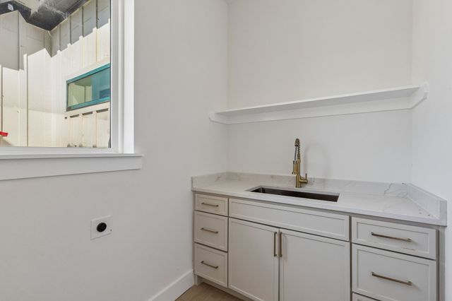 308 Mint Ridge Drive, Burleson, TX 76028