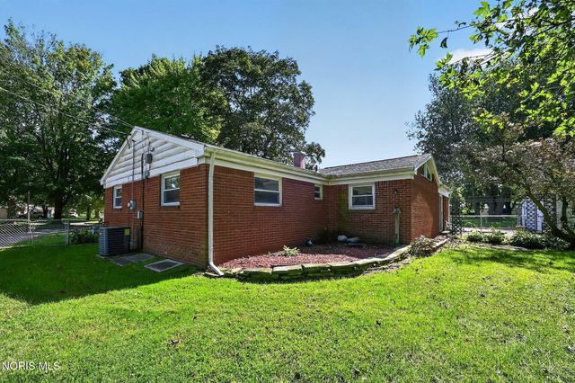 3633 Robin Road, Toledo, OH 43623